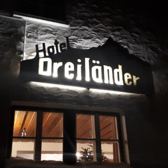 Hotel Dreilaender Galtür Exterior foto
